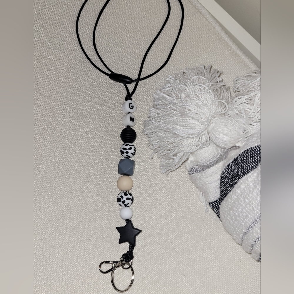 Customized teaching lanyard